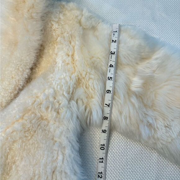 Vintage 1984 alpaca fur jacket with fur buttons Purchased new in L.A. 1980s  xs - Picture 13 of 16